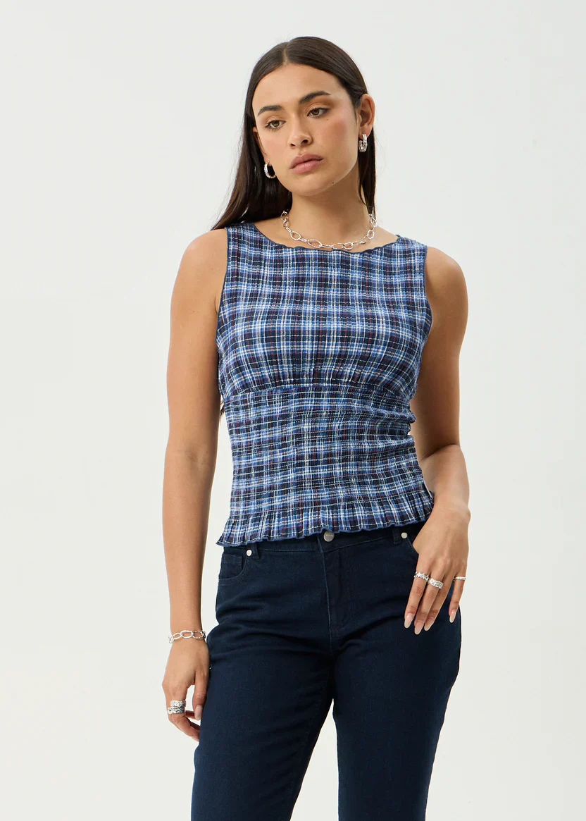 Mountains Seersucker Sleeveless Top - Image 2
